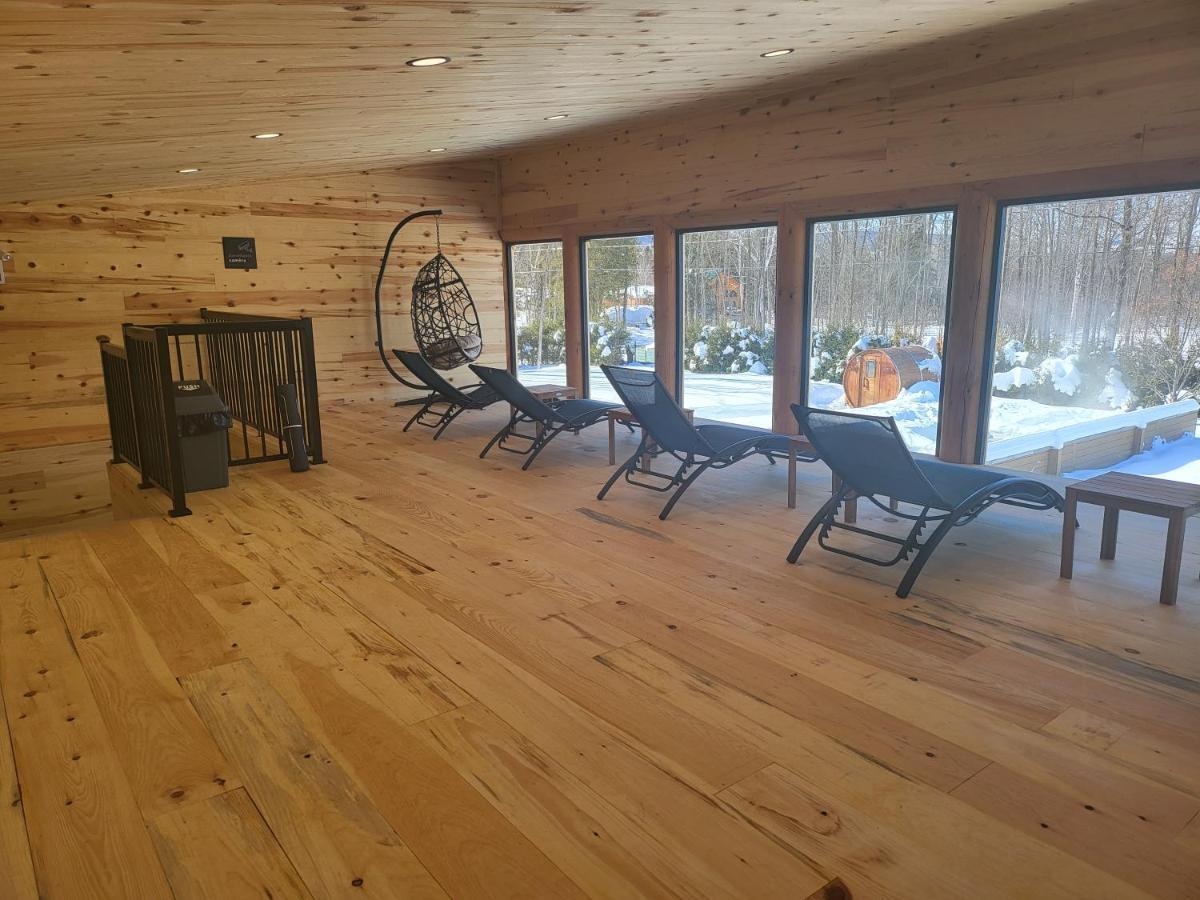 Chalets Et Spa Lac Saint-Jean Chambord Buitenkant foto