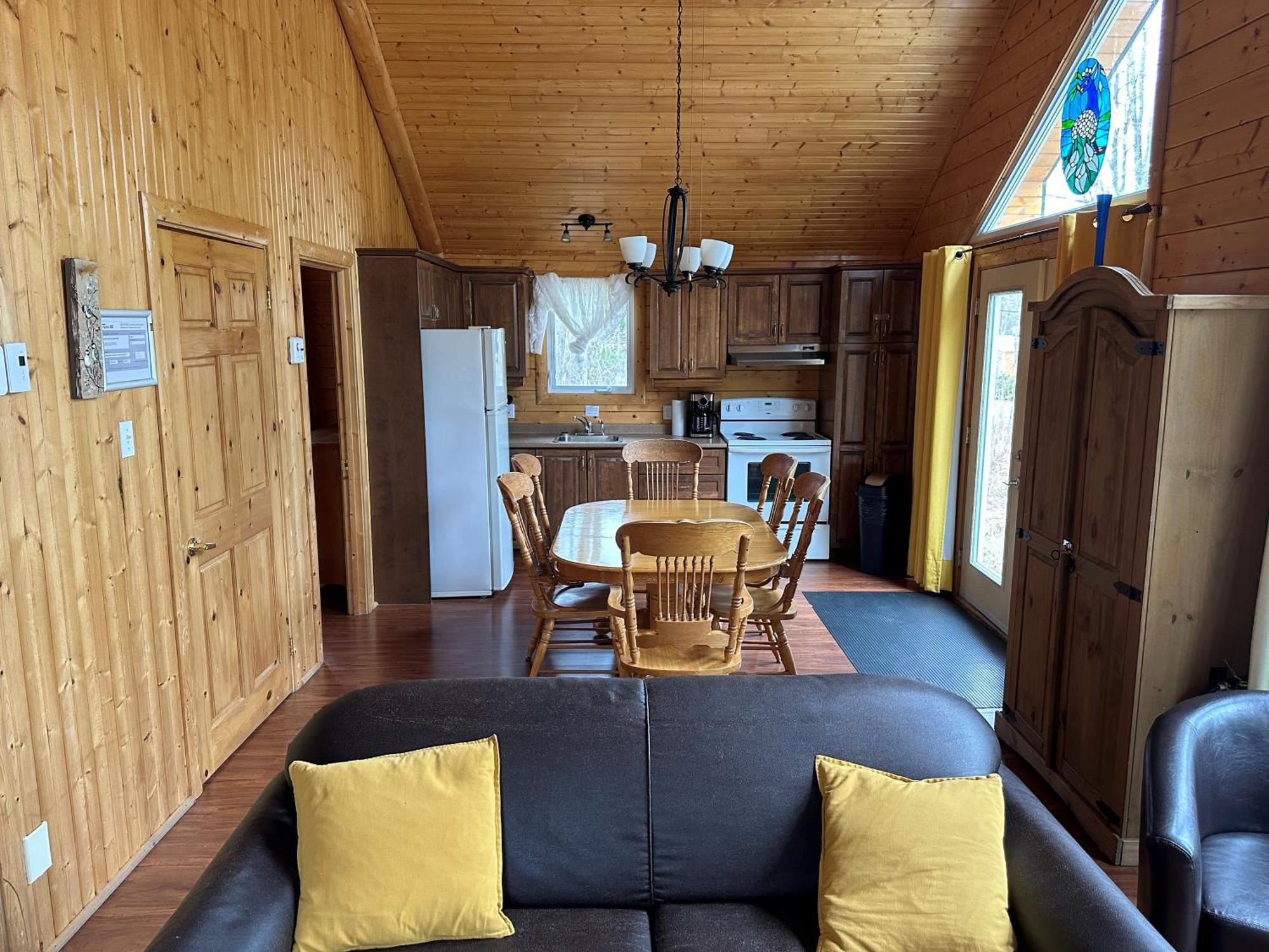 Chalets Et Spa Lac Saint-Jean Chambord Buitenkant foto